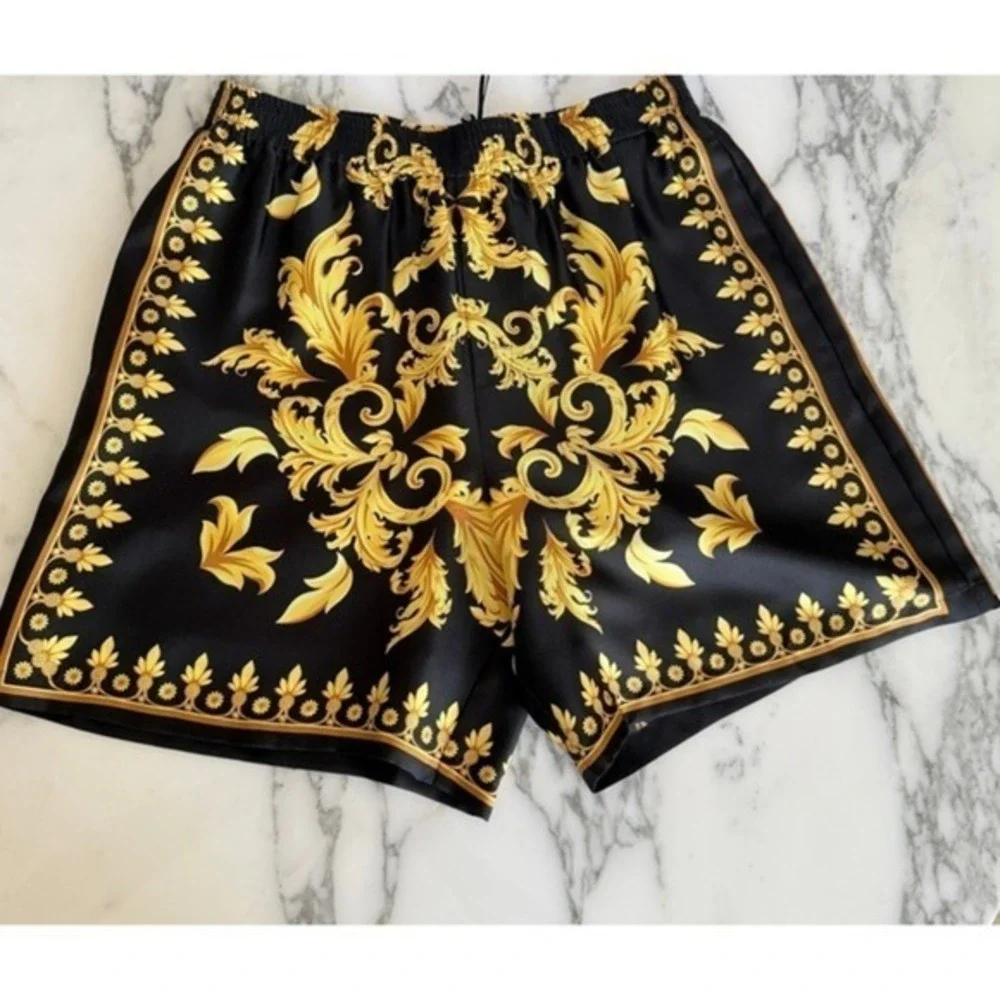 Versace 1010119 Mens 100% Silk Leaf Print Shorts Black Gold Print, sz 54